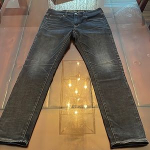 Mens American eagle 31x30 skinny jeans